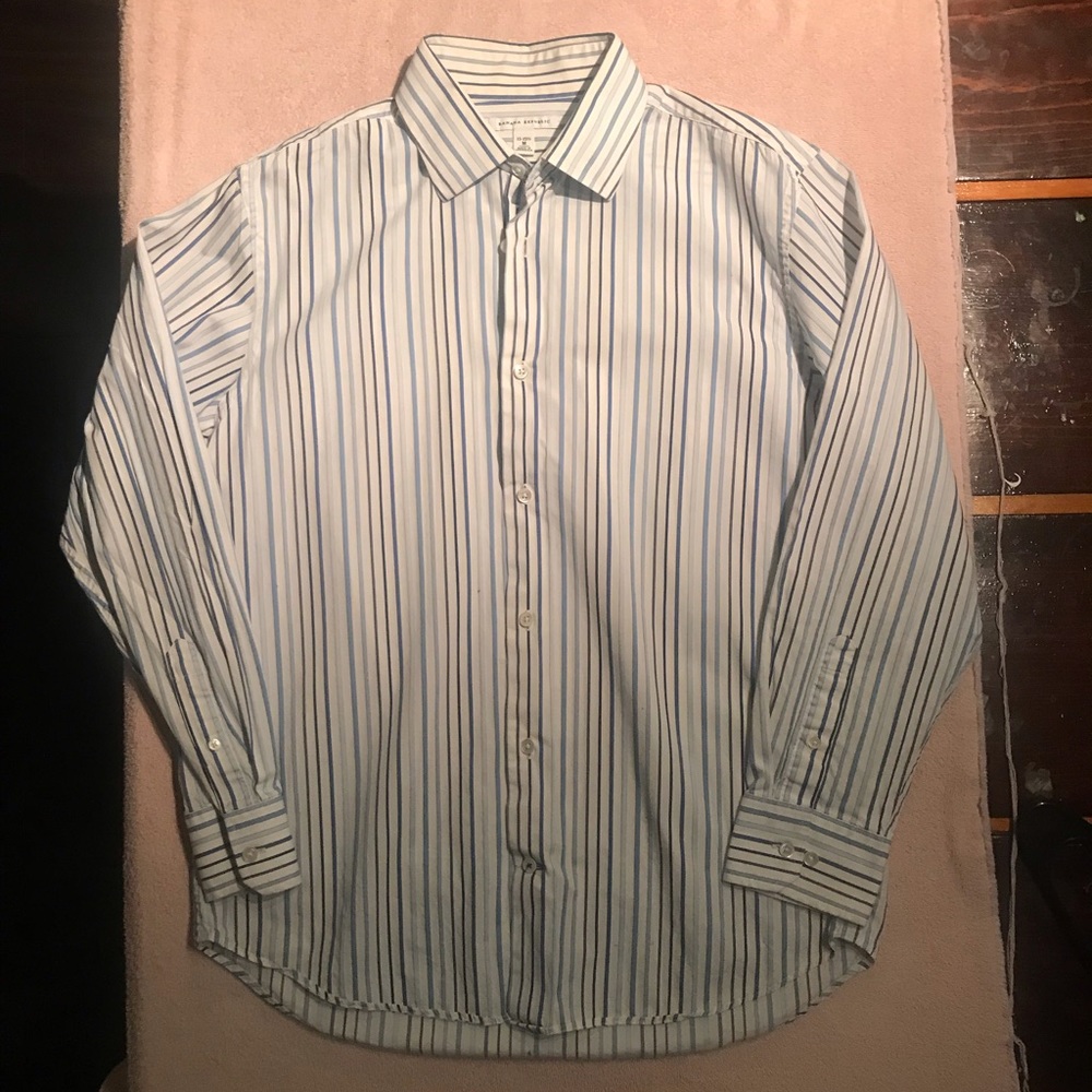 Men’s medium Banana Republic dress button down